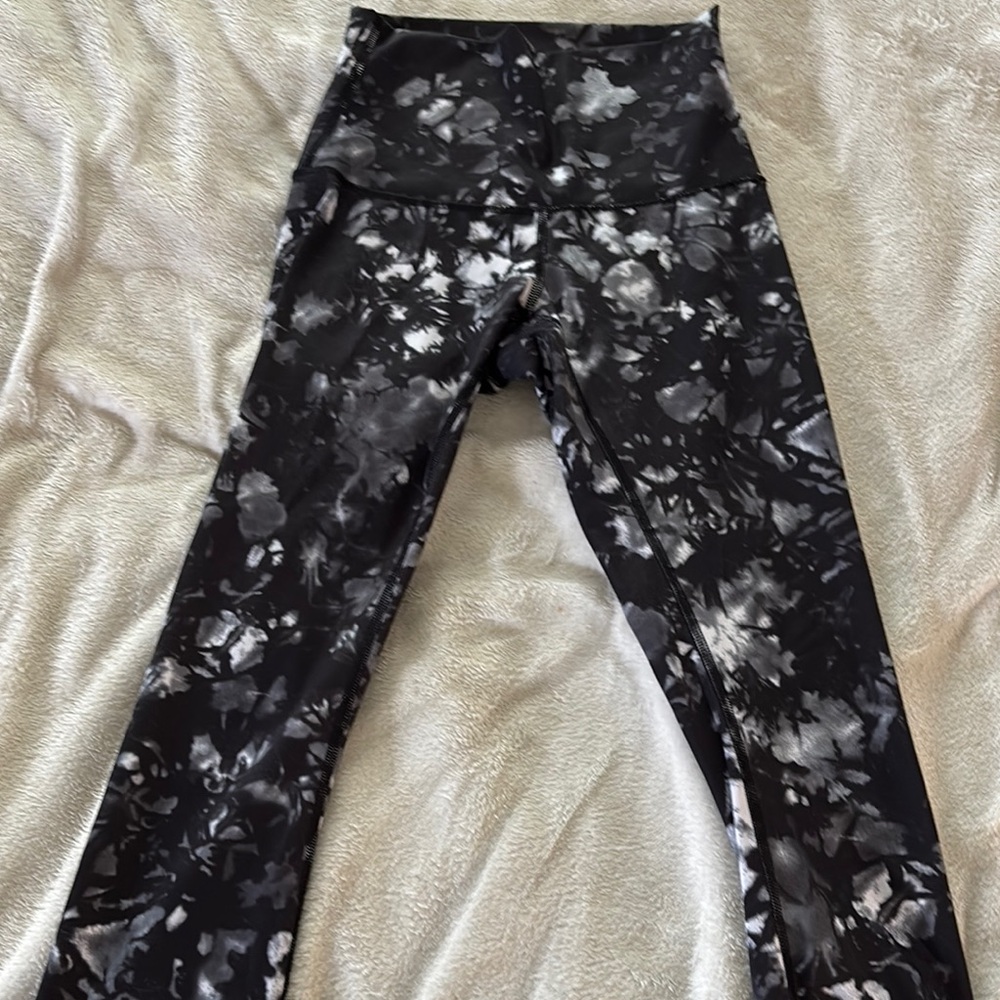 lululemon athletica Black and White Artistic Leggings